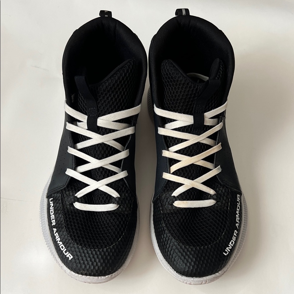 Under Armour Men’s Jet Basketball Black and White High-Top Sneakers 10.5